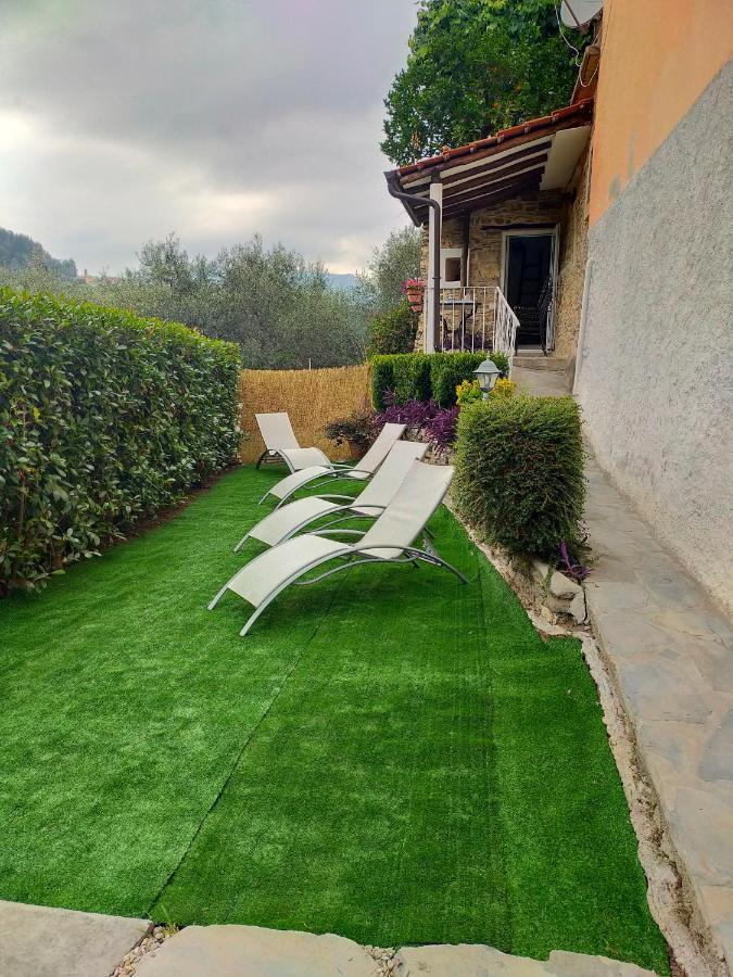Casa Vacanze Sole Borghetto d'Arroscia Esterno foto
